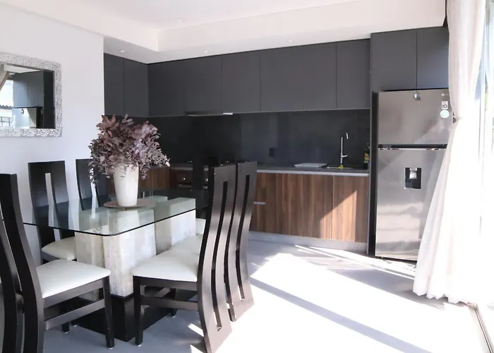 Totalmente Equipado, 3 Hab, 3 Banos, Balcon, Terraza, Cocina Y Lavandero * Mexico City