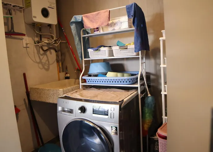 Totalmente Equipado, 3 Hab, 3 Banos, Balcon, Terraza, Cocina Y Lavandero
